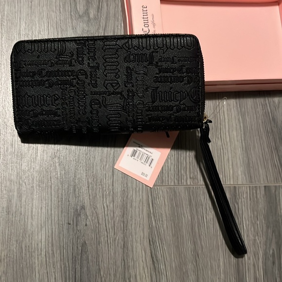 Juicy Couture wallet/wristlet for women. New with tags - Picture 7 of 10